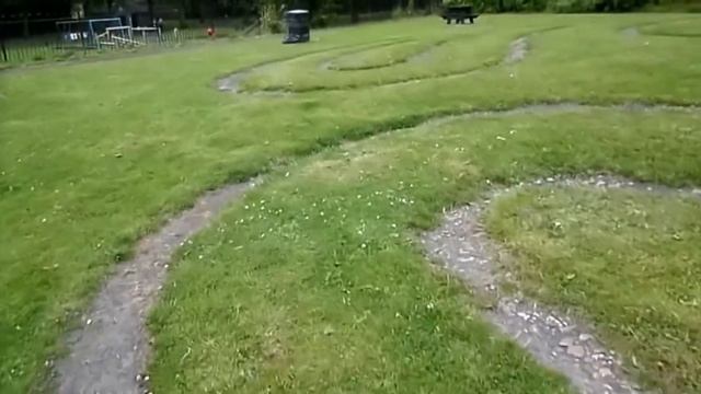 Labyrinths - Turf, Troy Town and Julian's Bowers смотреть онлайн