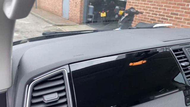 VW Caravelle Executive смотреть онлайн