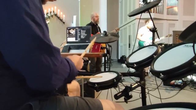 Oi Ikuinen Jumala & Your Love Never Fails [LIVE Drum Cover at Church w/ NUX DM-210 & EZ Drummer 2] смотреть онлайн