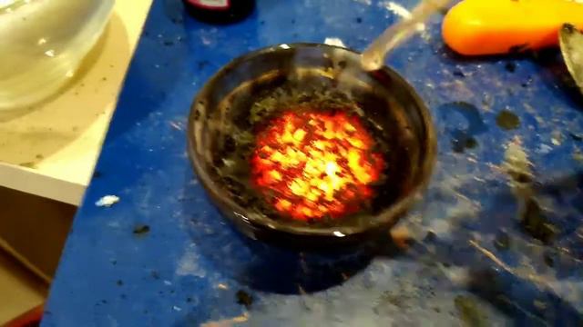 Сахар+марганец=бурная реакция. смотреть онлайн