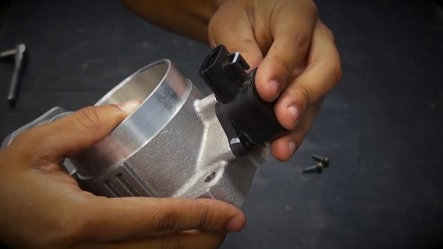 Ford F Series Truck & Expedition 4 6 & 5 4 Throttle Body Installation смотреть онлайн