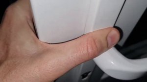 Как самому заменить ручку на пластиковой входной двери?