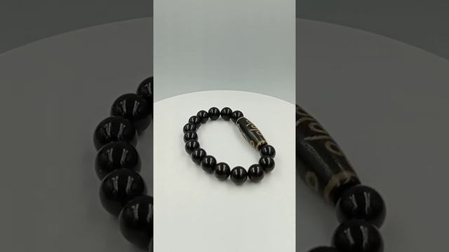 13 Глаз бусина Дзи (браслет черный агат) смотреть онлайн