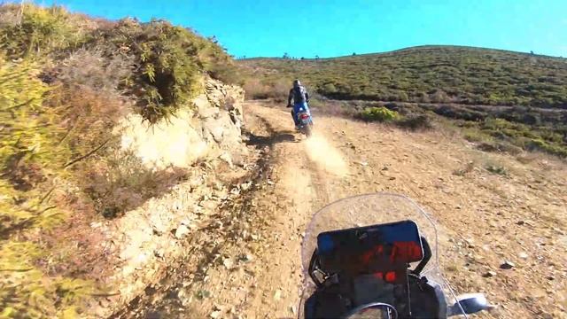 VFR1200X vs TENERE 700 [OFF-ROAD] ✊? смотреть онлайн