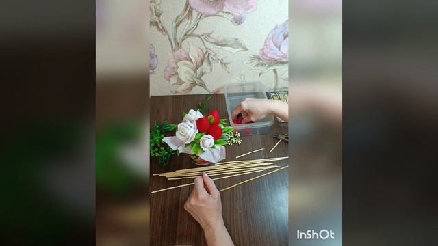 Ягодная композиция в кружке. смотреть онлайн