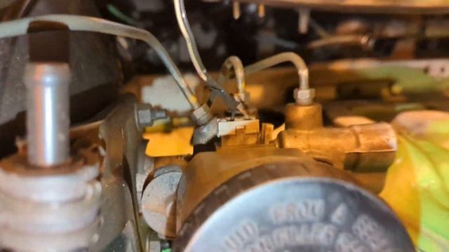 relocated fuse box on my R32 skyline with built rb25 смотреть онлайн