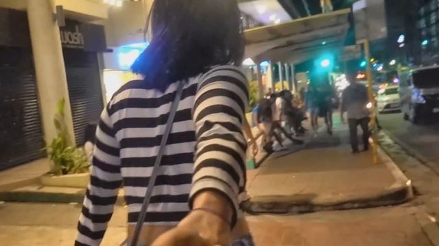 Filipina Nightlife Cebu Mango Square Philippines Southeast Asia смотреть онлайн