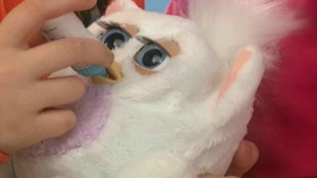 Малыш фёрби - Furby baby смотреть онлайн
