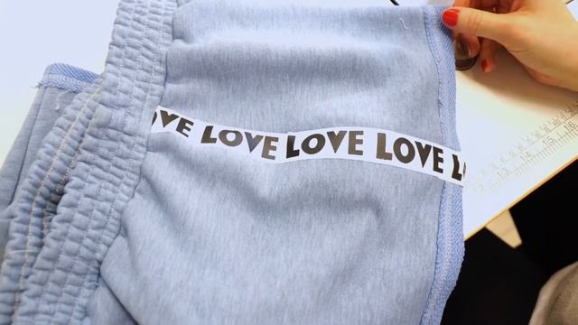 Декорируем одежду репсовой лентой смотреть онлайн