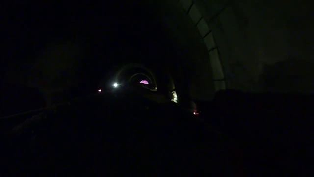 Железнодорожный тоннель в Медногорске смотреть онлайн