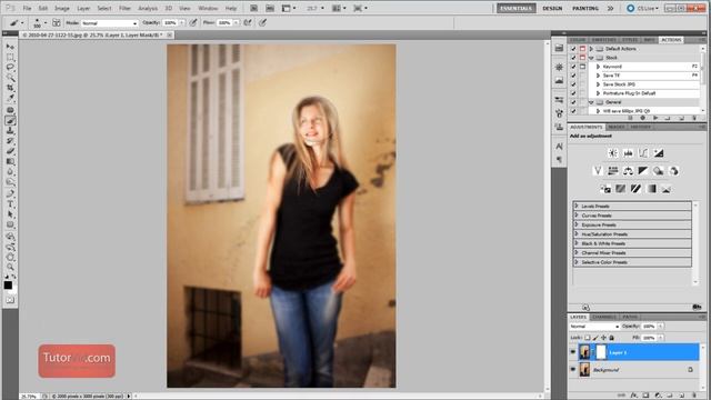 Photoshop Tutorial - How To Blur the Background [In-Depth] смотреть онлайн