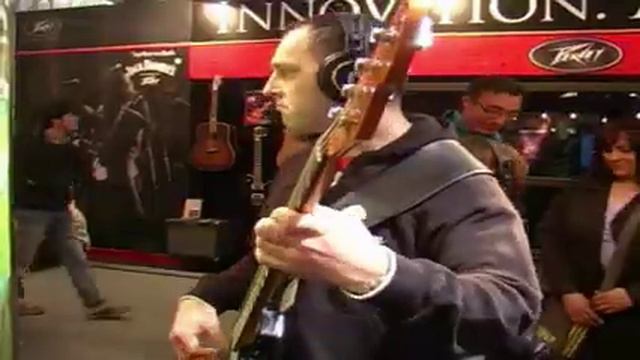 Behind the Scenes at Messe with Elixir® Strings смотреть онлайн