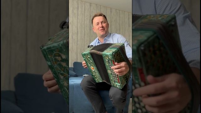 Про Олега #частушка #гармонь смотреть онлайн