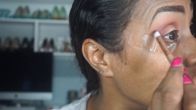 Dupe Alert | Battle of the Setting Powders смотреть онлайн