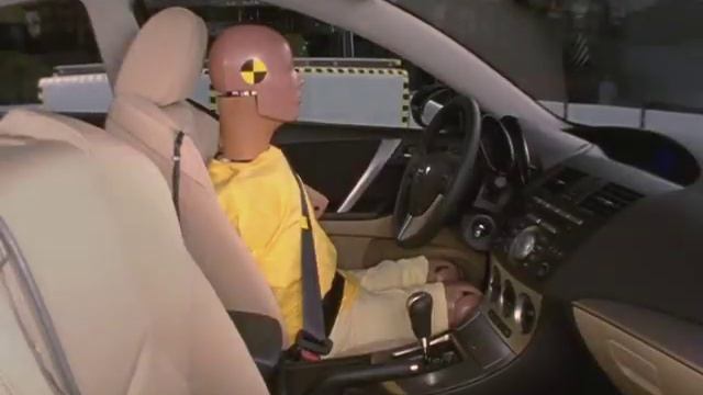 2010 Mazda 3 side IIHS crash test смотреть онлайн