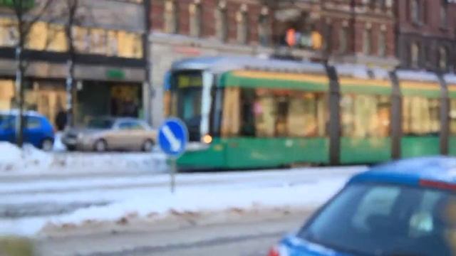 Aleksanterinkatu ja Mannerheimintie ... Stockmann - Helsinki - Finland смотреть онлайн