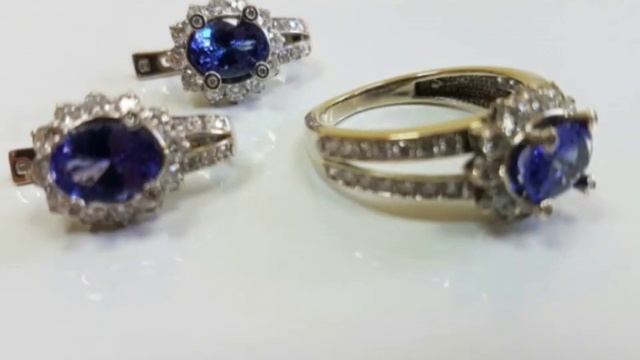 #Танзанит — редчайший драгоценный камень.  # Tanzanite - A Rare Gem.