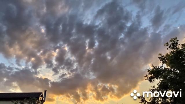 Красивое волгоградское небо. Лето. Волгоград. смотреть онлайн