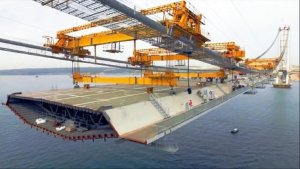 Удивительная современная технология строительства подвесных мостов! Невероятные строительные машины!