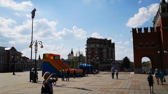 Йошкар-Ола - площадь Республики и Пресвятой Девы Марии смотреть онлайн