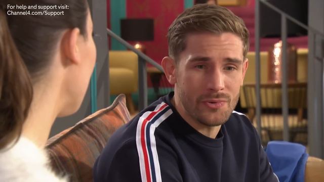 Warren and Mercedes Make Moves | Hollyoaks смотреть онлайн