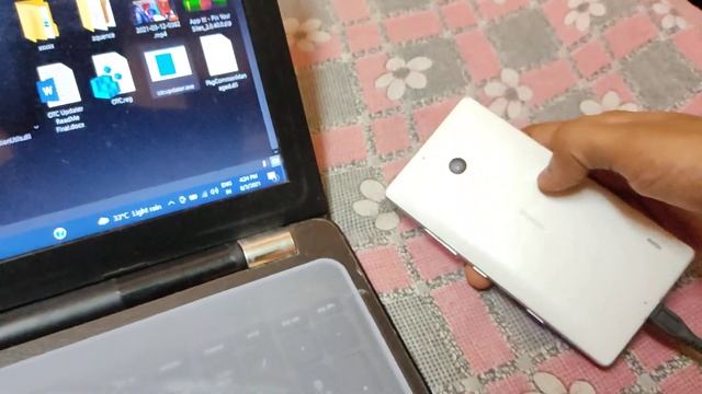 How To Install Windows 10 In Nokia Lumia Phones (OTC Updater) ????? смотреть онлайн