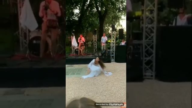 Свадебный танец Регины Тодореко и Влада Топалова смотреть онлайн