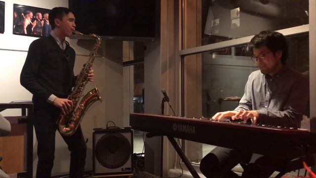 David Yee and Shingo Kano play Donna Lee смотреть онлайн