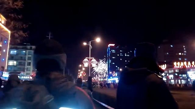Праздник к фонарей в Китае.Хуньчунь смотреть онлайн
