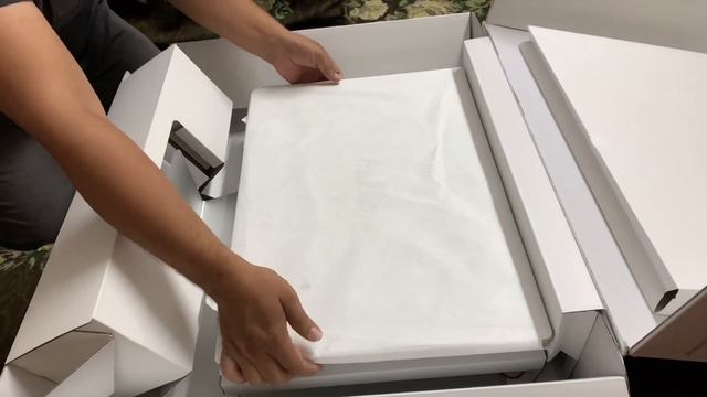 iMac M1 24 inches 2021 Silver Unboxing смотреть онлайн