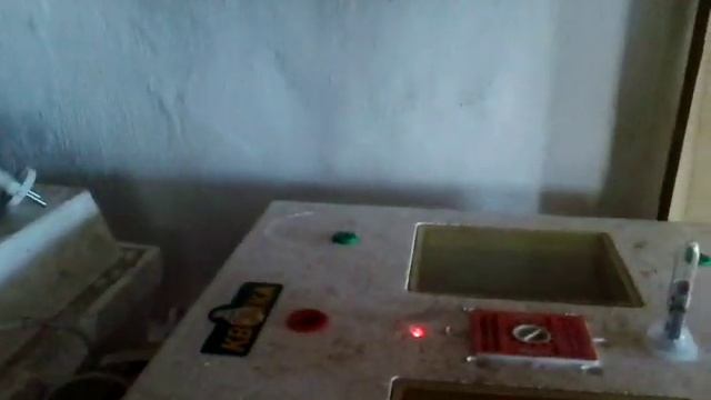 Ящик для индюшат смотреть онлайн