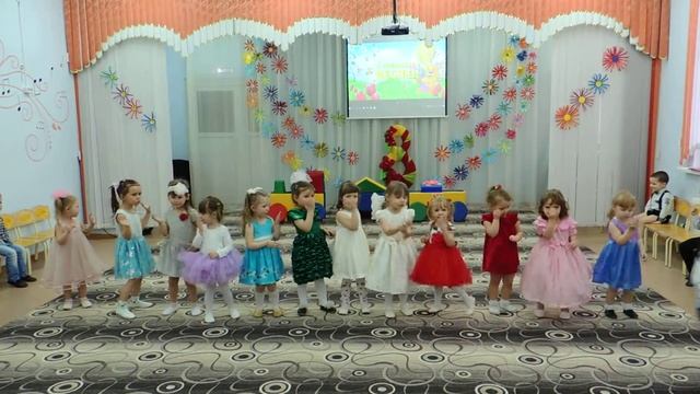 модница - танец. утренник 8 марта смотреть онлайн