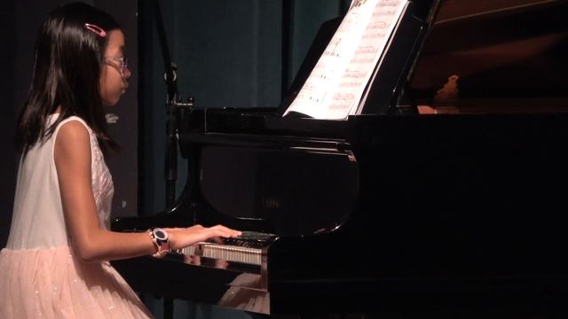 Gypsy Dance - Jasmine Piano Recital - Fall 2017 смотреть онлайн