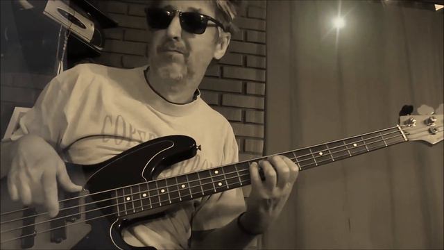 Forgó Joe - 29. A basszusgitáros смотреть онлайн