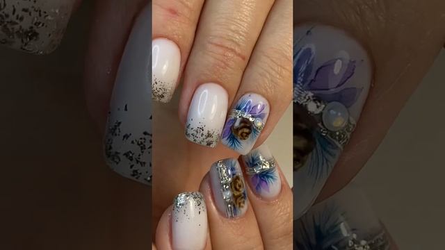 Куда же без маникюра из 90 х . Дождик и все дела ☹️?. смотреть онлайн