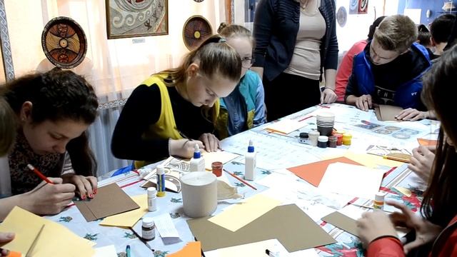 Презентація виставки «Дивосвіт трипільського орнаменту в творчості сучасних митців» смотреть онлайн