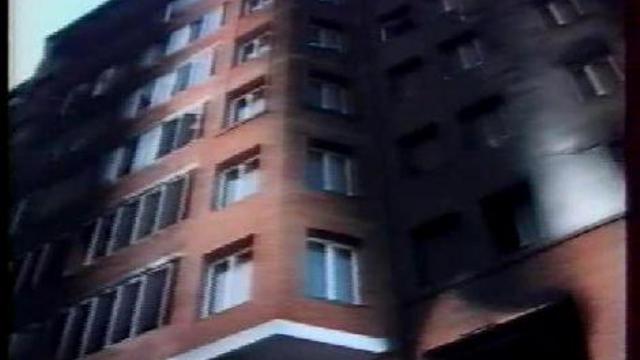 Про пожар в жилом доме по ул.Карла Маркса, 22, в 1998 году. смотреть онлайн