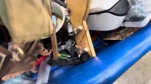 Что продают на свалке в США? Почему люди туда ходят и что покупают? Секонд хенд на вес в Америке