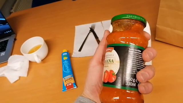 ВЛОГ, КУХНЯ ДАЛЬНОБОЙЩИКА В ОБЩАГЕ, ТРЕТИЙ ДЕНЬ НА НОВОЙ РАБОТЕ / ВЫДАЛИ АВАНС, ЗАКУПАЮСЬ В LIDL смотреть онлайн