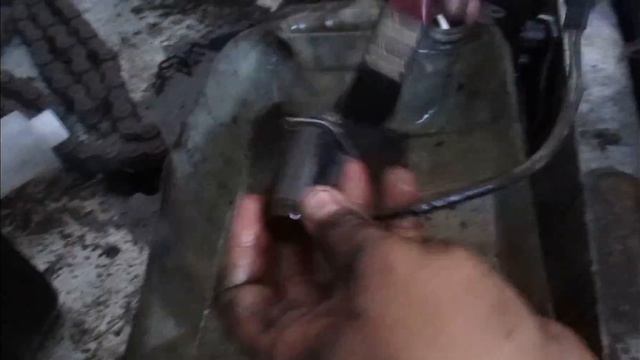 COMO LAVAR CARBURADOR DE YAMAHA BWS 100 MOTONETA TUTORIAL FACIL Y RAPIDO смотреть онлайн