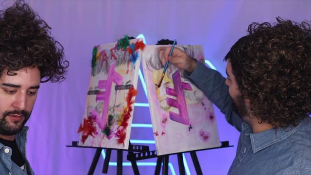 James VS Robert 1 Hour Painting Challenge! 💜🖤 The Welsh Twins смотреть онлайн