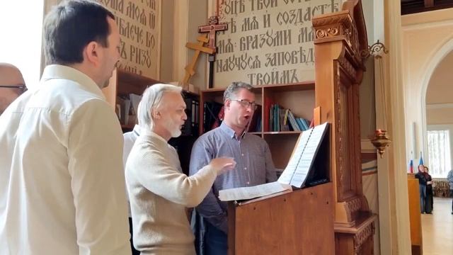 Со духи праведных. Хор Тихвинского храма смотреть онлайн