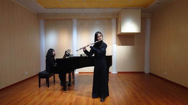 V. Tsybin. Etude no. 1 for flute and piano (Scherzo, from Book no. 1) смотреть онлайн