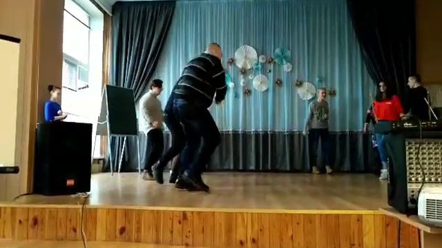 Вечер выпускников смотреть онлайн