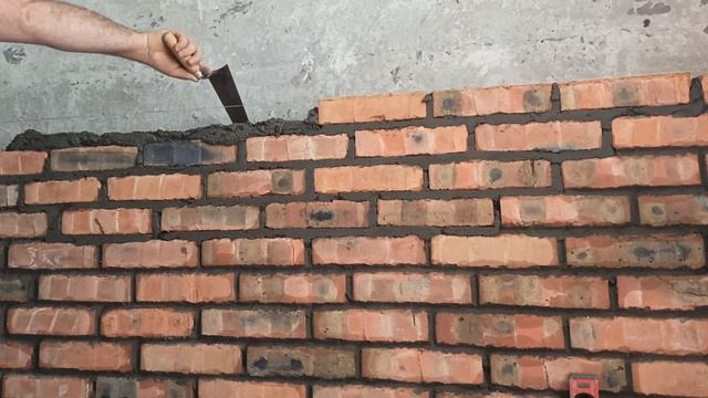 Кирпичная кладка в полкирпича и как вариант самой дешёвой отделки смотреть онлайн