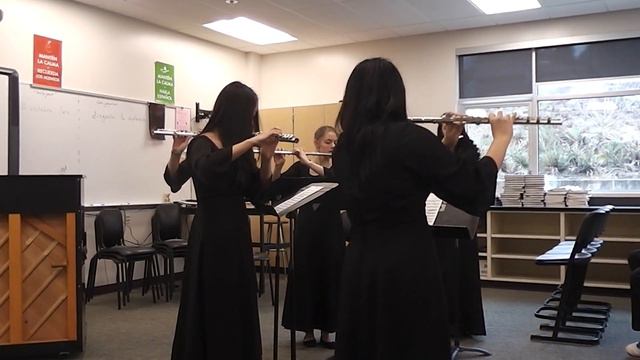 Flutes and Vegetables playing "Elegie", By: Joseph Jongen смотреть онлайн