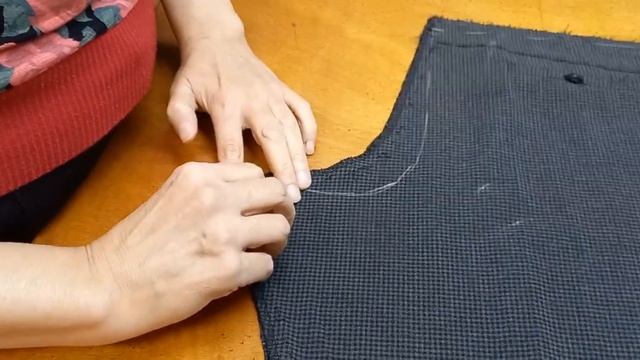 ПЛОСКИЕ ЯГОДИЦЫ.Какие нужны изменения в брюках. смотреть онлайн