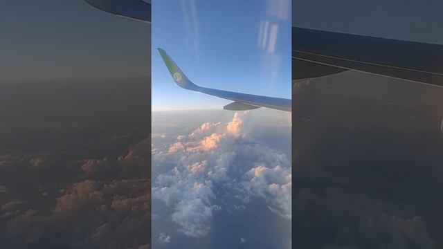 турбулентность. высоко над облаками. летим к звездам. смотреть онлайн