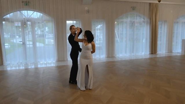 Lana Del Rey - Young and Beautiful | Emotional Wedding Dance | Pierwszy Taniec | KURS TAŃCA ONLINE смотреть онлайн