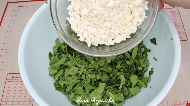 Зелень, Мука и Вода! Потрясающее Лепёшки с зеленью на сковороде – съедаются в миг! Чуду смотреть онлайн